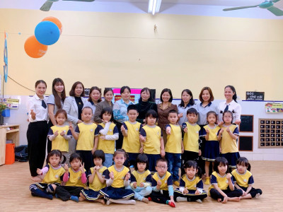 Chuyên đề giao lưu, chia sẻ với đơn vị kết nghĩa mầm non Trần Quốc Toản